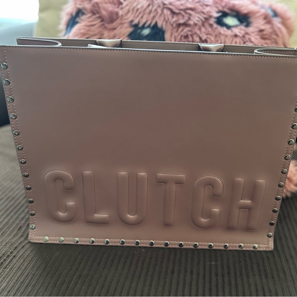 Clutch By B Tote